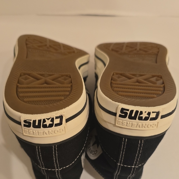 Converse Black and White High-Tops - Picture 6 of 12